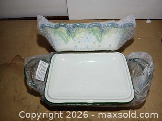 MaxSold Auction: Temp-Tations Hometown Christmas #3 - Fremont (California, USA) PARTNER MANAGED Estate Sale Online Auction - Las Palmas Avenue