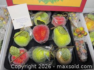 MaxSold Auction: Valerie Parr Beaded Christmas Decor   - Fremont (California, USA) PARTNER MANAGED Estate Sale Online Auction - Las Palmas Avenue