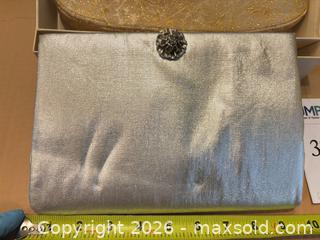 MaxSold Auction: Vintage Purses - Fremont (California, USA) PARTNER MANAGED Estate Sale Online Auction - Las Palmas Avenue