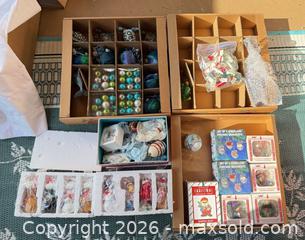 MaxSold Auction: Large Lot of Christmas Ornaments #2  - Fremont (California, USA) PARTNER MANAGED Estate Sale Online Auction - Las Palmas Avenue