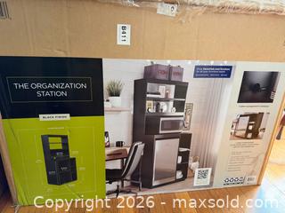 MaxSold Auction: Organization Station - New - Bremerton (Washington, USA) SELLER MANAGED Estate Sale Online Auction - Burwell Street