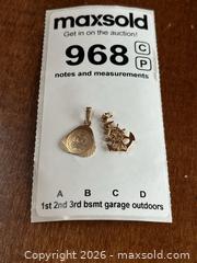 MaxSold Auction: Gold Pendants  - Kingston (Ontario, Canada) PARTNER MANAGED Downsizing Online Auction - Old Quarry Road