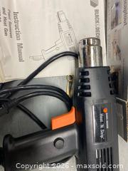 MaxSold Auction: Black & Decker Heat 'N Strip 9752-04 Heat Gun 120V 1400W - Wilmot (Ontario, Canada) PARTNER MANAGED Estate Sale Online Auction - Summit Crescent