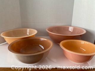 MaxSold Auction: Pyrex Glass Mixing Bowl Set, 4 Pieces - Wilmot (Ontario, Canada) PARTNER MANAGED Estate Sale Online Auction - Summit Crescent