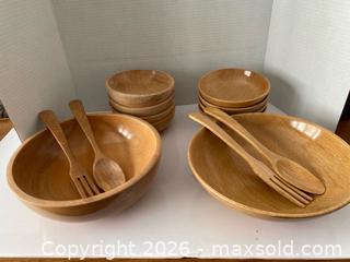 MaxSold Auction: Wooden Salad Bowl Set with Servers 14-piece Set - Wilmot (Ontario, Canada) PARTNER MANAGED Estate Sale Online Auction - Summit Crescent