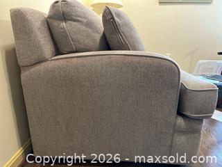 MaxSold Auction: Beige/Grey Synthetic Sleeper Sofa - Alexandria (Virginia, USA) SELLER MANAGED Downsizing Online Auction - Fort Worth Avenue