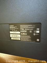 MaxSold Auction: Vizio 24-inch LED/LCD TV D241-G1 (D24f-G1) and tv stand - Alexandria (Virginia, USA) SELLER MANAGED Downsizing Online Auction - Fort Worth Avenue