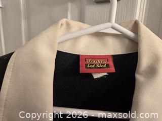 MaxSold Auction: Bowling Hawaiian shirt # 1 - Abbotsford (British Columbia, Canada) SELLER MANAGED Downsizing Online Auction - Auguston Parkway South