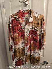 MaxSold Auction: Bowling Hawaiian shirt # 9  - Abbotsford (British Columbia, Canada) SELLER MANAGED Downsizing Online Auction - Auguston Parkway South