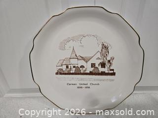 MaxSold Auction: Five vintage plates - Abbotsford (British Columbia, Canada) SELLER MANAGED Downsizing Online Auction - Auguston Parkway South