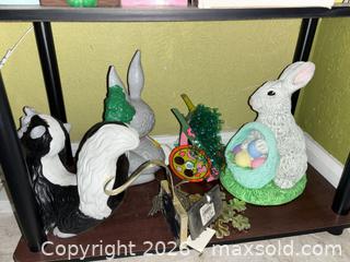 MaxSold Auction: Assorted Holiday Seasonal Decorations — Bunnies, Chicks, Baskets - Orange (Texas, USA) SELLER MANAGED Estate Sale Online Auction - Camelot Street