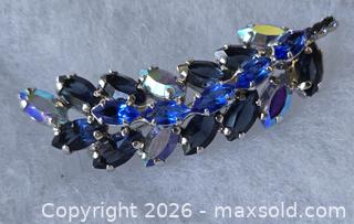 MaxSold Auction: Blue Rhinestone Floral Leaf Brooch/Pin, Medium - New Westminster (British Columbia, Canada) SELLER MANAGED Reseller Online Auction - Canfor Avenue