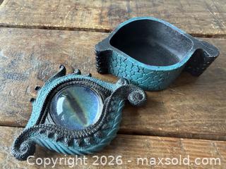 MaxSold Auction: Dragon eye trinket box - New Westminster (British Columbia, Canada) SELLER MANAGED Reseller Online Auction - Canfor Avenue