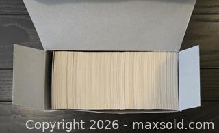 MaxSold Auction: O-Pee-Chee Hockey Trading Card Box — 500 Cards - New Westminster (British Columbia, Canada) SELLER MANAGED Reseller Online Auction - Canfor Avenue