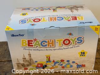MaxSold Auction: sand or snow toys - New Westminster (British Columbia, Canada) SELLER MANAGED Reseller Online Auction - Canfor Avenue