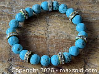 MaxSold Auction: Turquoise beaded bracelet - New Westminster (British Columbia, Canada) SELLER MANAGED Reseller Online Auction - Canfor Avenue