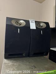 MaxSold Auction: Bose Speakers  - Greater Napanee (Ontario, Canada) PARTNER MANAGED Moving Online Auction - Newburgh Road