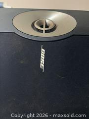 MaxSold Auction: Bose Speakers  - Greater Napanee (Ontario, Canada) PARTNER MANAGED Moving Online Auction - Newburgh Road