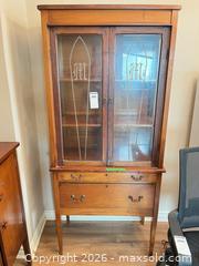 MaxSold Auction: Display Cabinet - Greater Napanee (Ontario, Canada) PARTNER MANAGED Moving Online Auction - Newburgh Road