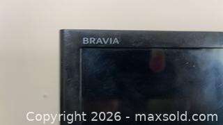 MaxSold Auction: Sony 40” Smart TV - Greater Napanee (Ontario, Canada) PARTNER MANAGED Moving Online Auction - Newburgh Road