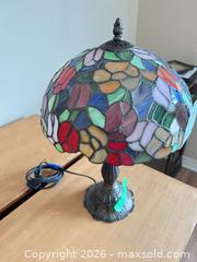 MaxSold Auction: Stain Glass Lamp - Greater Napanee (Ontario, Canada) PARTNER MANAGED Moving Online Auction - Newburgh Road