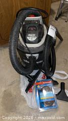MaxSold Auction: Wet/Dry ShopVac  - Greater Napanee (Ontario, Canada) PARTNER MANAGED Moving Online Auction - Newburgh Road