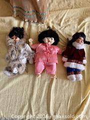 MaxSold Auction: Porcelain Dolls - Large Doll and 3 Small Dolls - San Jose (California, USA) SELLER MANAGED Moving Online Auction - Paladin Drive