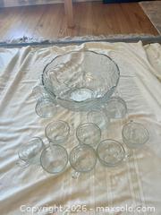 MaxSold Auction: Punch Bowl and Glasses - San Jose (California, USA) SELLER MANAGED Moving Online Auction - Paladin Drive