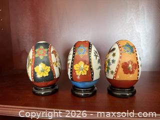 MaxSold Auction: Vintage Cloisonne Porcelain Eggs With on Lacquered Stands - San Jose (California, USA) SELLER MANAGED Estate Sale Online Auction - Avenida Arboles