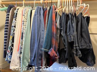 MaxSold Auction: Vintage Closet Contents #2 - San Jose (California, USA) SELLER MANAGED Estate Sale Online Auction - Avenida Arboles