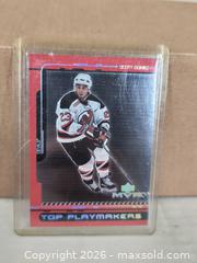 MaxSold Auction: Tops Play makers New Jersey Devils Scott Gomez Hockey card - Kingston (Ontario, Canada) SELLER MANAGED Reseller Online Auction - Railway Street