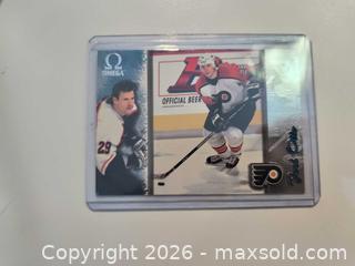 MaxSold Auction: Jole Otto Hockey Card Flyers - Kingston (Ontario, Canada) SELLER MANAGED Downsizing Online Auction - Railway Street