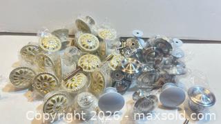 MaxSold Auction: New Fancy Large Door knob lot  - Toronto (Ontario, Canada) SELLER MANAGED Estate Sale Online Auction - Saunders Road