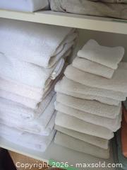 MaxSold Auction: Mixed Bedding: Queen & King Sheets, Pillowcases, Assorted Towels - Saanich (British Columbia, Canada) PARTNER MANAGED Moving Online Auction - Limerick Lane