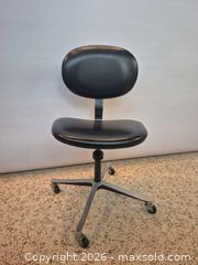 MaxSold Auction: Canada Seating Black Vinyl Office Task Chair w/ Tilt & Casters - Toronto (Ontario, Canada) PARTNER MANAGED Estate Sale Online Auction -Bridle Path Estate