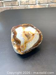 MaxSold Auction: Crystal and Geode Collection Lot 1 of 6 -  Natural Quartz and Agate - Toronto (Ontario, Canada) PARTNER MANAGED Estate Sale Online Auction -Bridle Path Estate