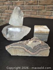 MaxSold Auction: Crystal and Geode Collection Lot 5 of 6 - Lot of 3 Mixed Mineral Specimens: Quartz, Onyx, Agate - Toronto (Ontario, Canada) PARTNER MANAGED Estate Sale Online Auction -Bridle Path Estate