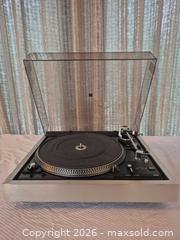 MaxSold Auction: Vintage Dual CS 522 Belt-Drive Turntable Record Player - Toronto (Ontario, Canada) PARTNER MANAGED Estate Sale Online Auction -Bridle Path Estate