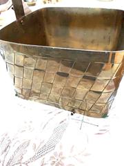 MaxSold Auction: Vintage Mixed Brass Decorative Trays, Bowl & Planter Set - Toronto (Ontario, Canada) PARTNER MANAGED Estate Sale Online Auction -Bridle Path Estate