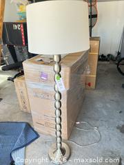MaxSold Auction: Floor Lamp - Prosper (Texas, USA) PARTNER MANAGED Moving Online Auction - Three Rivers Drive