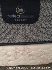 MaxSold Auction: Plank Style Queen Bed - Prosper (Texas, USA) PARTNER MANAGED Moving Online Auction - Three Rivers Drive