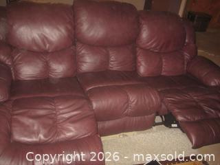 MaxSold Auction: PALISTAR 3 SEATER LEATHER COUCH WITH 2 RECLINERS  - St. Catharines (Ontario, Canada) SELLER MANAGED Downsizing Online Auction - Allanburg Road South