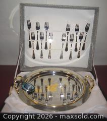 MaxSold Auction: PAMAR SWAROVSKI CAKE TRAY WITH FORKS - St. Catharines (Ontario, Canada) SELLER MANAGED Downsizing Online Auction - Allanburg Road South