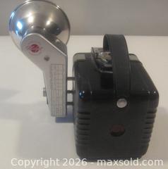 MaxSold Auction: vintage BROWNIE HAWKEYE CAMERA WITH FLASH ATTACHMENT - St. Catharines (Ontario, Canada) SELLER MANAGED Downsizing Online Auction - Allanburg Road South