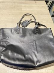 MaxSold Auction: Bags and Accessories Lot - Cocoa (Florida, USA) SELLER MANAGED Estate Sale Online Auction - Broadcast Court.