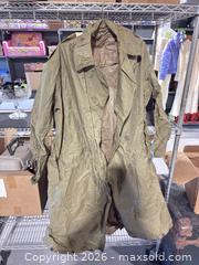 MaxSold Auction: Raincoat, men’s lightweight, top shade 179 Military - Cocoa (Florida, USA) SELLER MANAGED Estate Sale Online Auction - Broadcast Court.