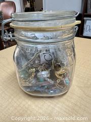 MaxSold Auction: Small Jar of Mixed Jewelry & Pieces - Cocoa (Florida, USA) SELLER MANAGED Estate Sale Online Auction - Broadcast Court.
