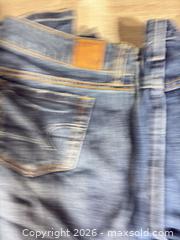 MaxSold Auction: Unisex blue jean lot - Cocoa (Florida, USA) SELLER MANAGED Estate Sale Online Auction - Broadcast Court.