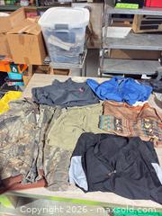 MaxSold Auction: Unisex coat/jacket/outerwear lot  - Cocoa (Florida, USA) SELLER MANAGED Estate Sale Online Auction - Broadcast Court.