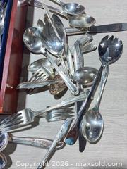 MaxSold Auction: William, Rogers and Son original Rogers silver plate flatware set - Cocoa (Florida, USA) SELLER MANAGED Estate Sale Online Auction - Broadcast Court.